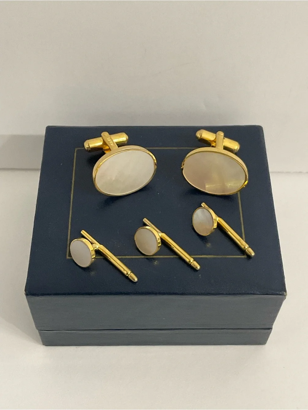 Vintage AUSTRIA Mother Pearl Cufflinks Shirt Studs Set Gold Tone Tuxedo Formal
